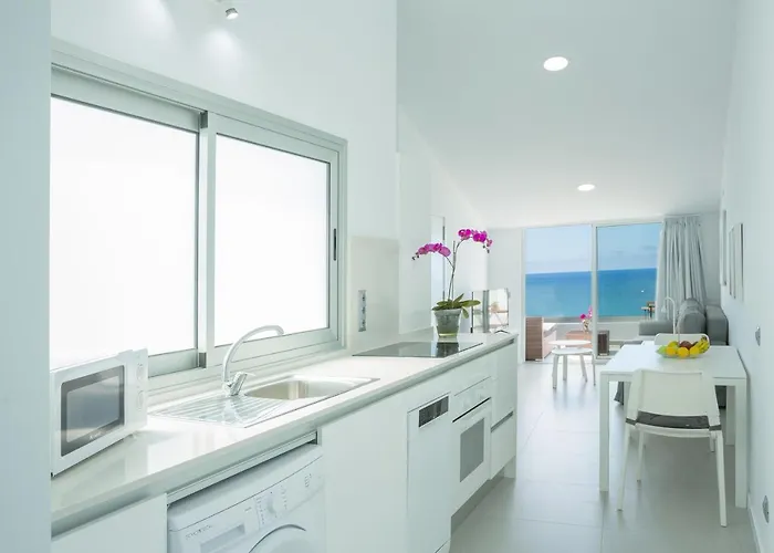 アパート Numancia1-4a Atico5a *