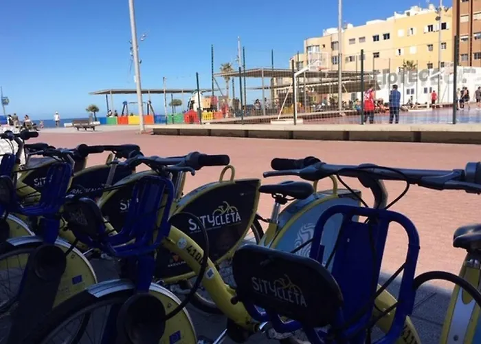 Numancia1-4a Atico5a 公寓